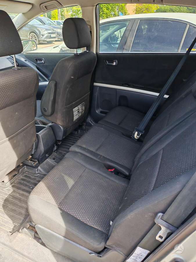 Toyota Corolla 2009 — photo 8