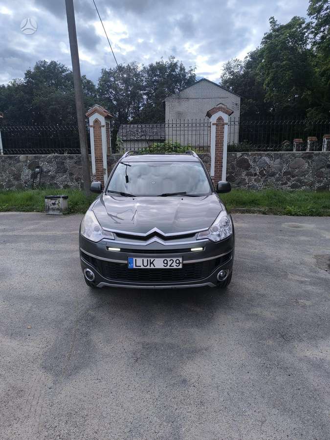 Citroen C-Crosser, 2011