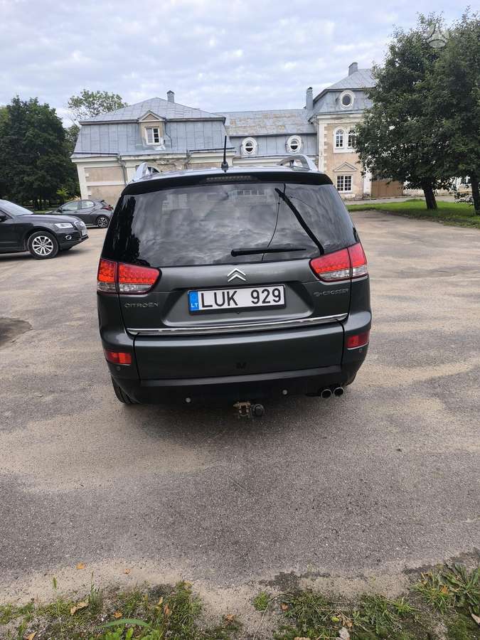 Citroen C-Crosser 2011 — photo 8