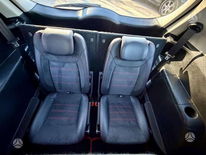 Ford S-MAX 2014 — photo 28