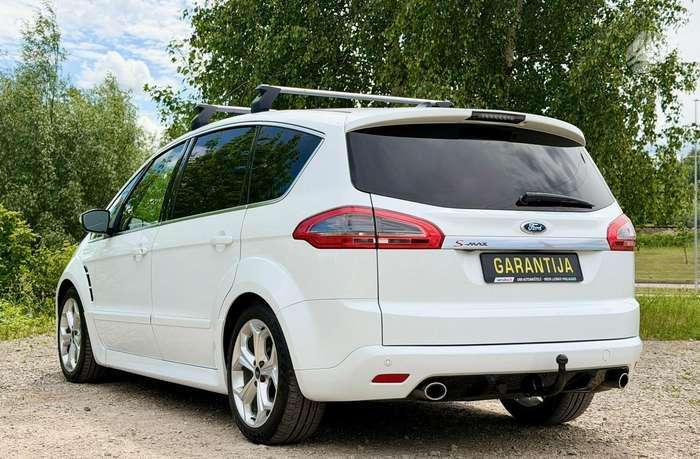Ford S-MAX 2014 — interior