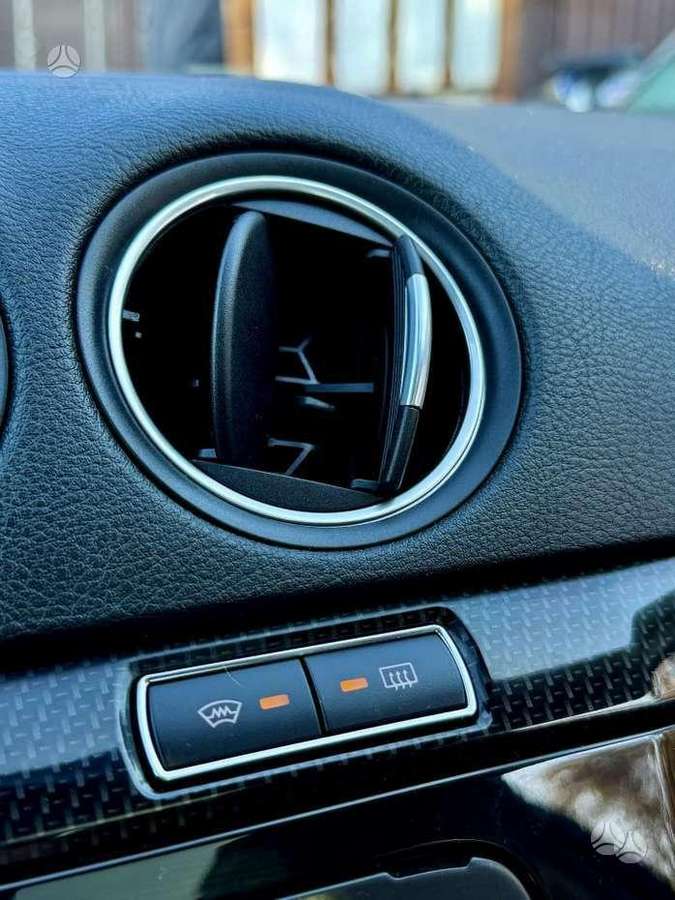 Ford S-MAX 2014 — photo 34