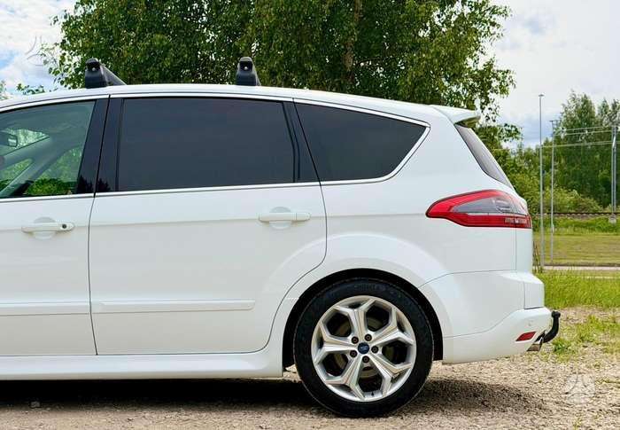 Ford S-MAX 2014 — photo 8