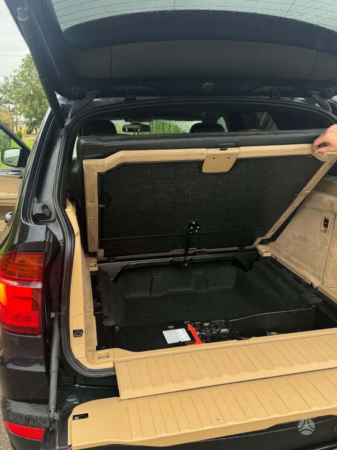 BMW X5 2008 — photo 11