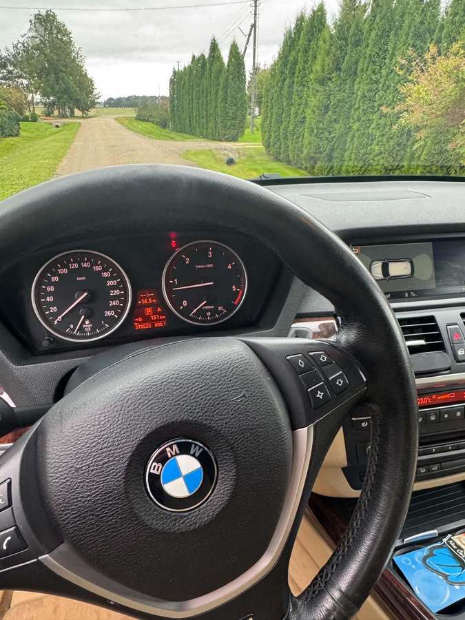 BMW X5 2008 — photo 6