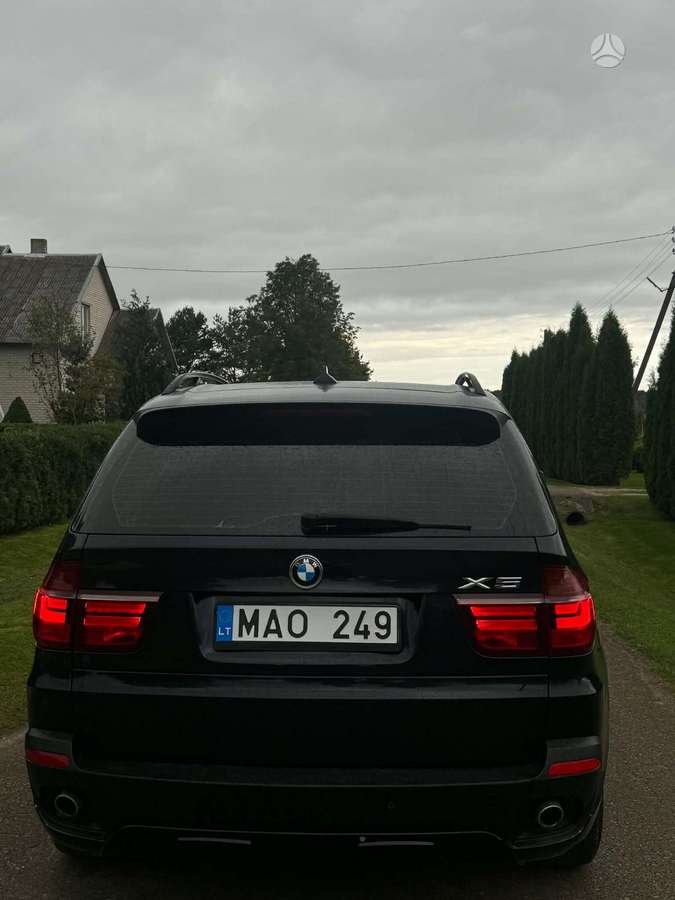 BMW X5 2008 — photo 9