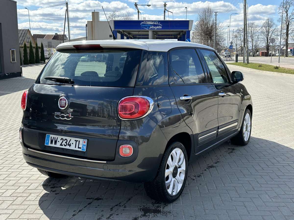 Fiat 500L 2013 — engine 1300 cm³, 84 HP (62kW)
