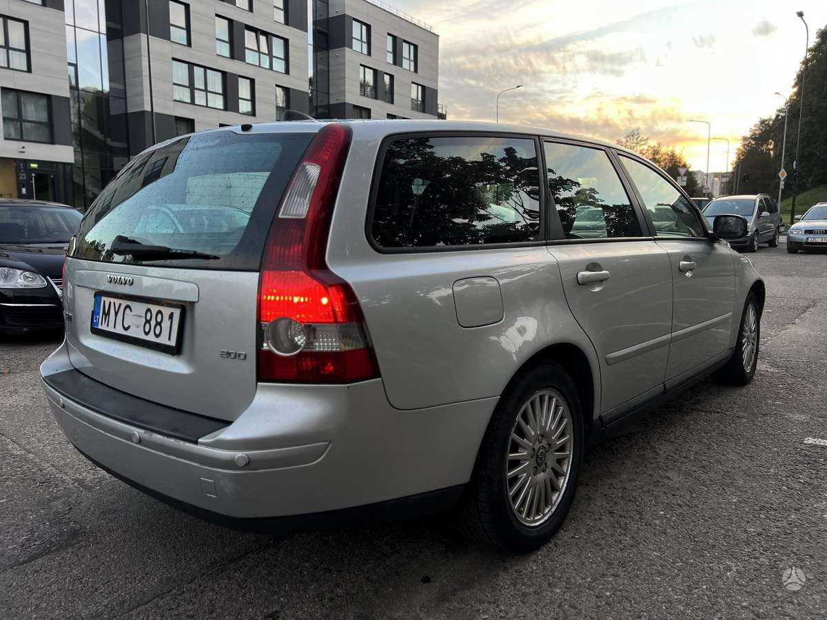 Volvo V50 2007 — photo 5