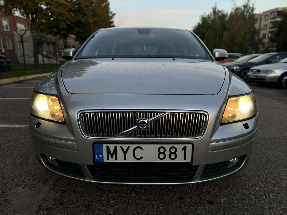 Volvo V50 2007 — photo 9