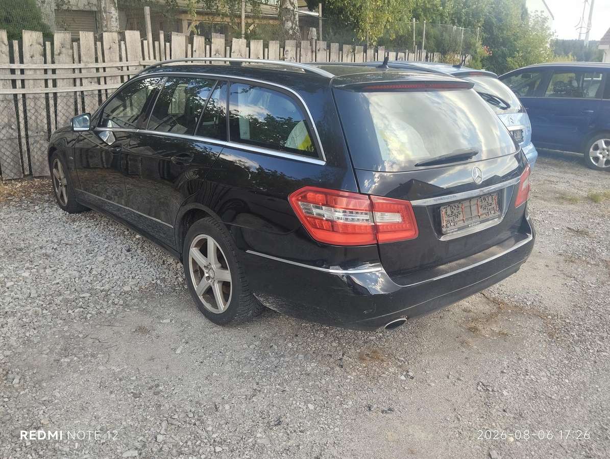 Mercedes-Benz E350 2010 — photo 5