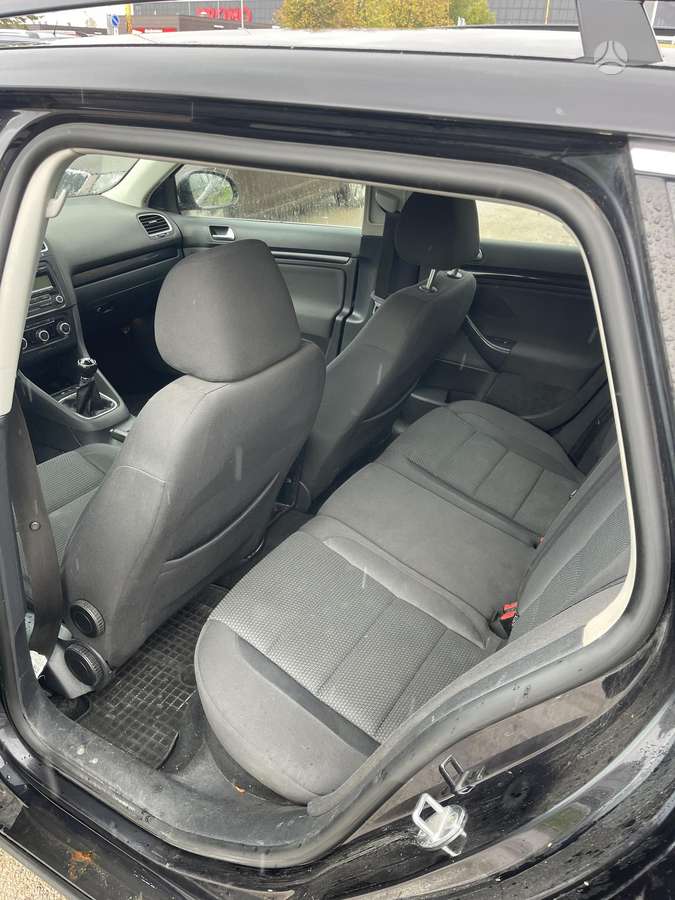 Volkswagen Golf 2010 — photo 5