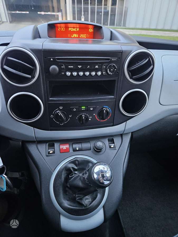 Citroen Berlingo 2012 — photo 10