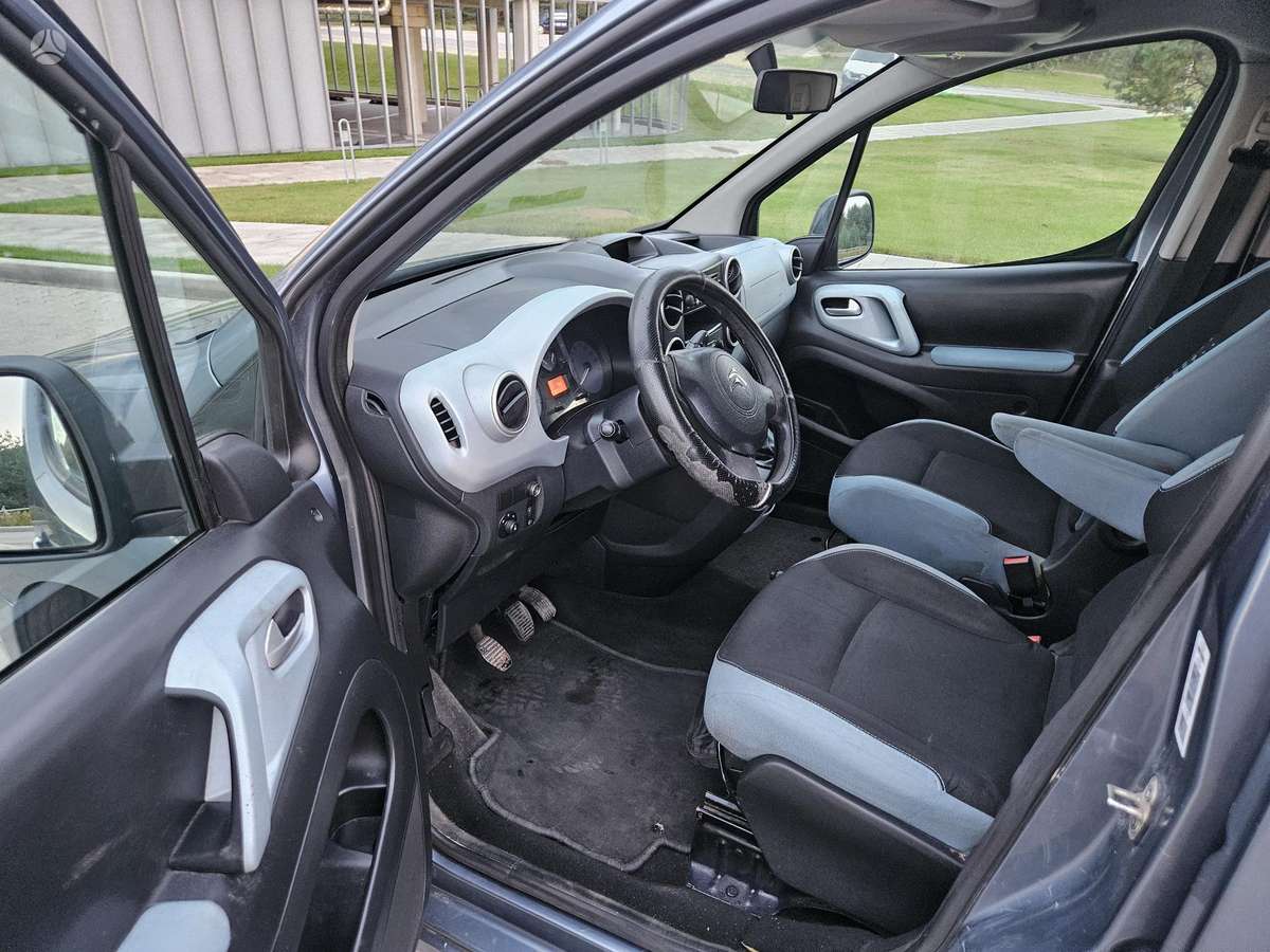 Citroen Berlingo 2012 — photo 11
