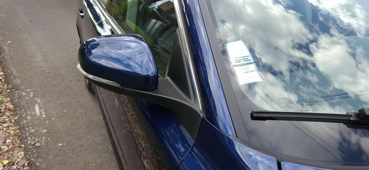 Volvo V70 2012 — photo 9