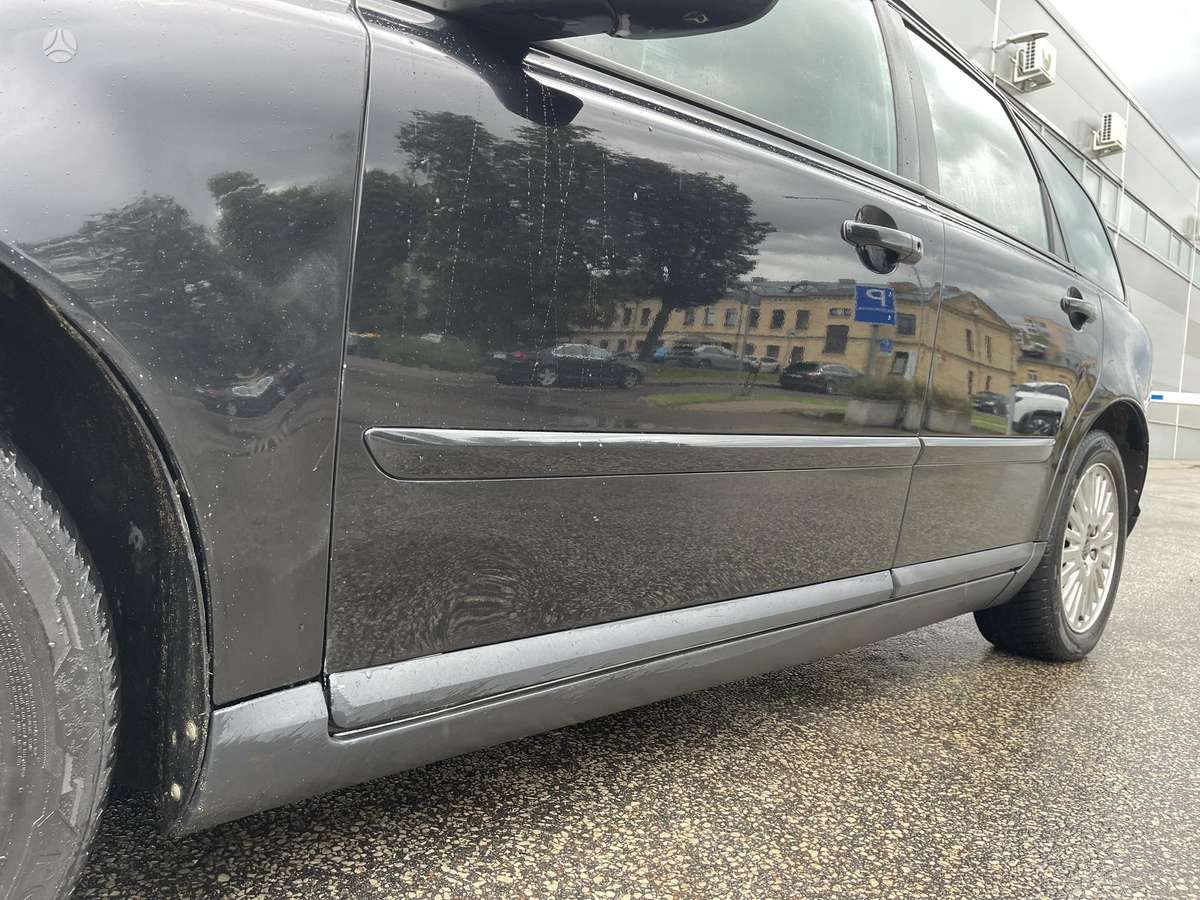 Volvo V50 2008 — photo 16