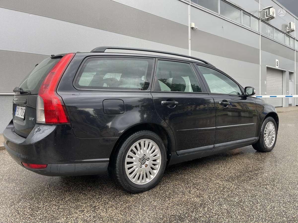 Volvo V50 2008 — photo 5