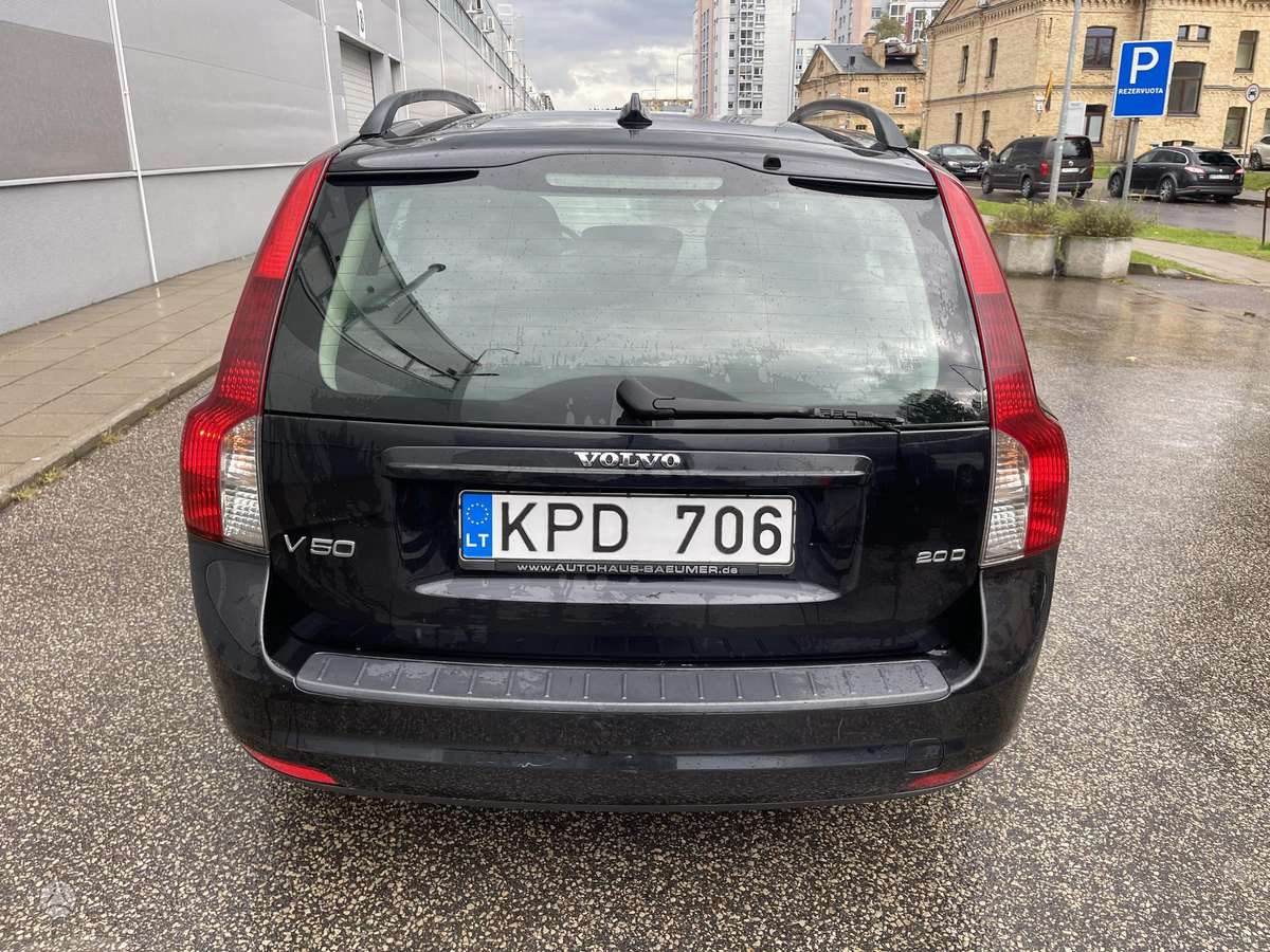 Volvo V50 2008 — photo 7