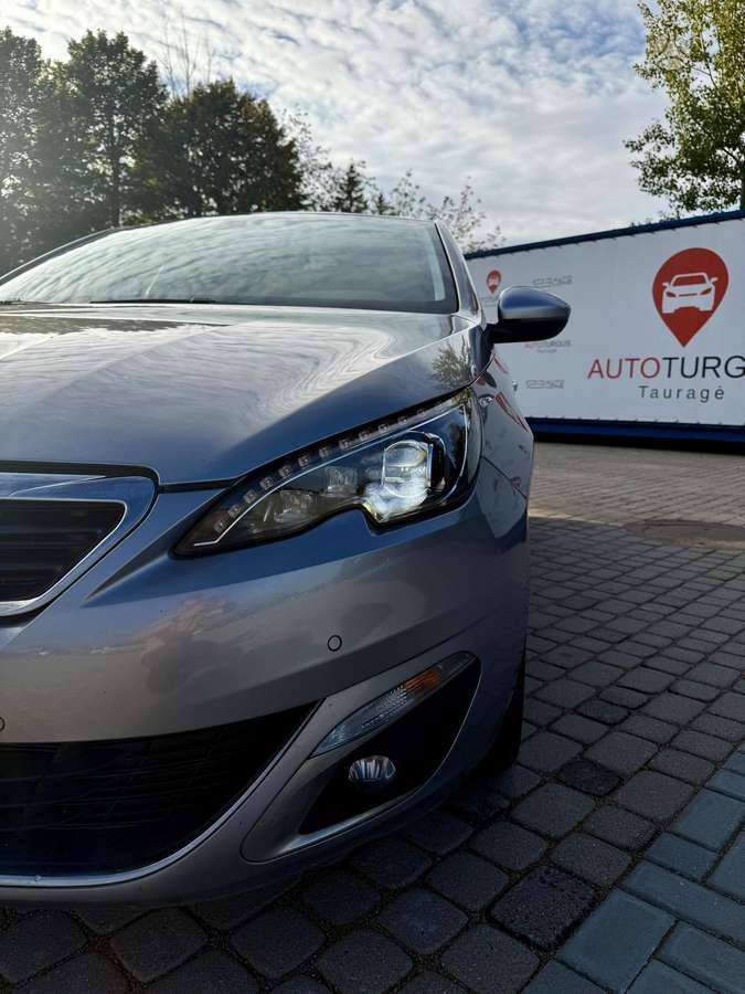 Peugeot 308 2015 — photo 7
