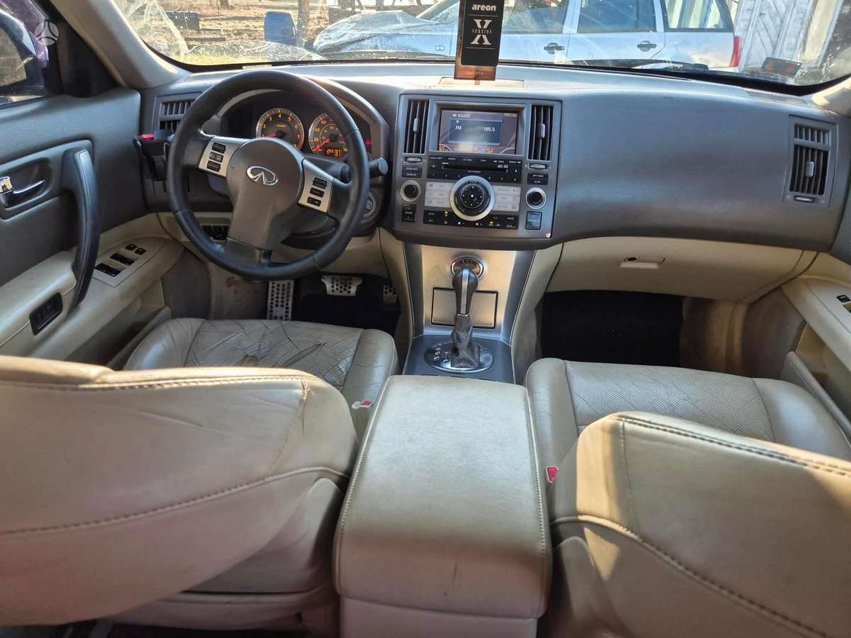 Infiniti FX35 2006 — photo 7