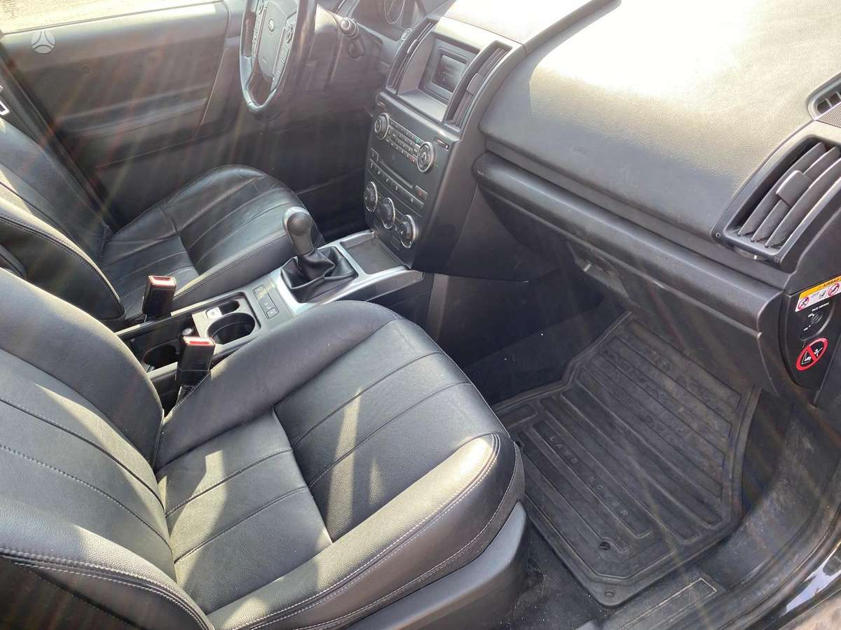 Land Rover 2014 — photo 13