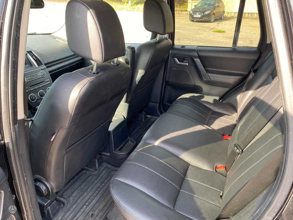 Land Rover 2014 — photo 18