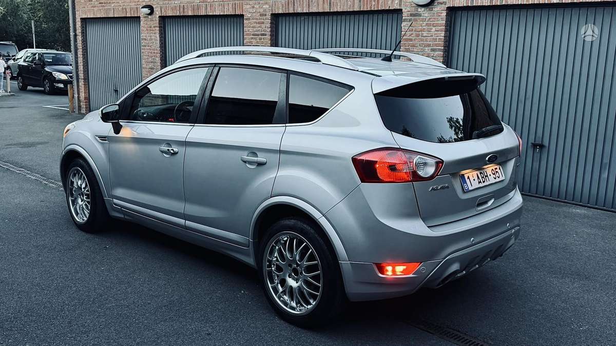 Ford Kuga 2010 — photo 15