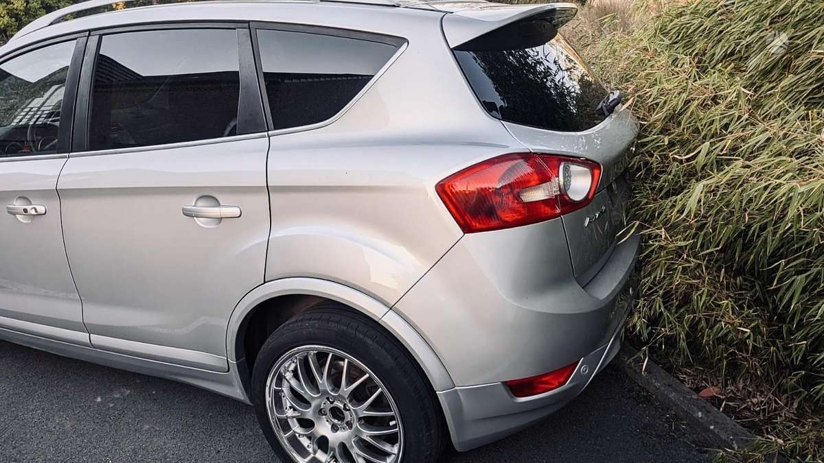 Ford Kuga 2010 — photo 29