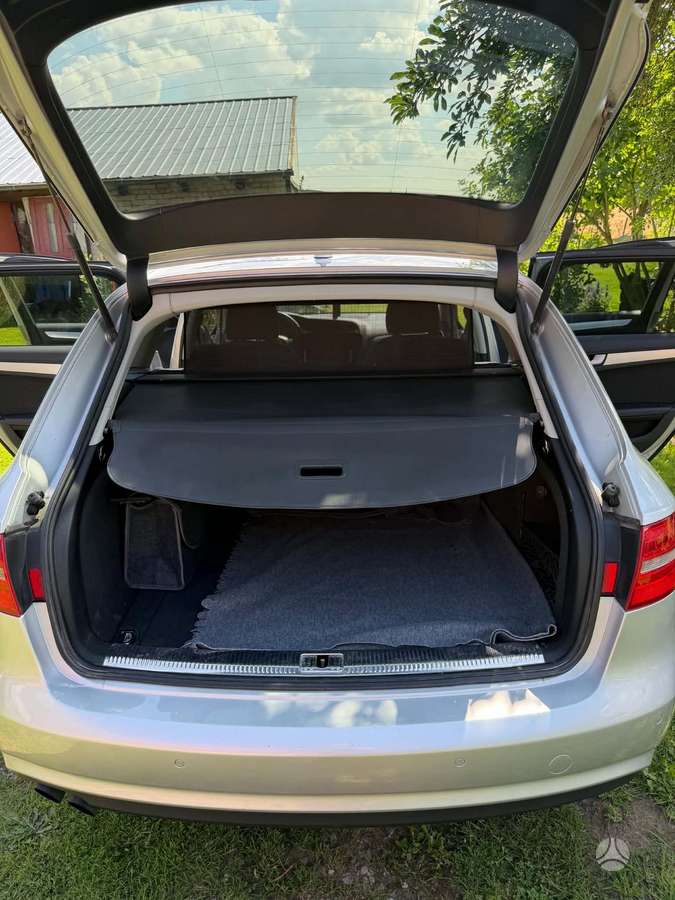 Audi A4 2013 — photo 14