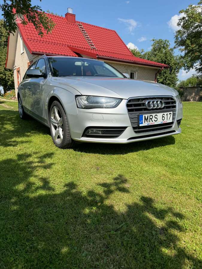 Audi A4 2013 — photo 8