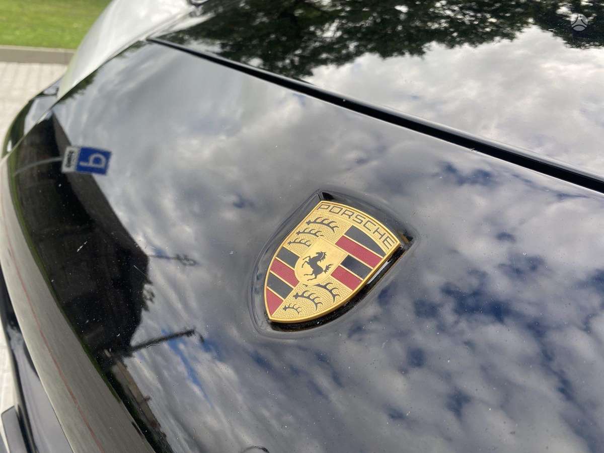 Porsche Cayenne 2004 — photo 21