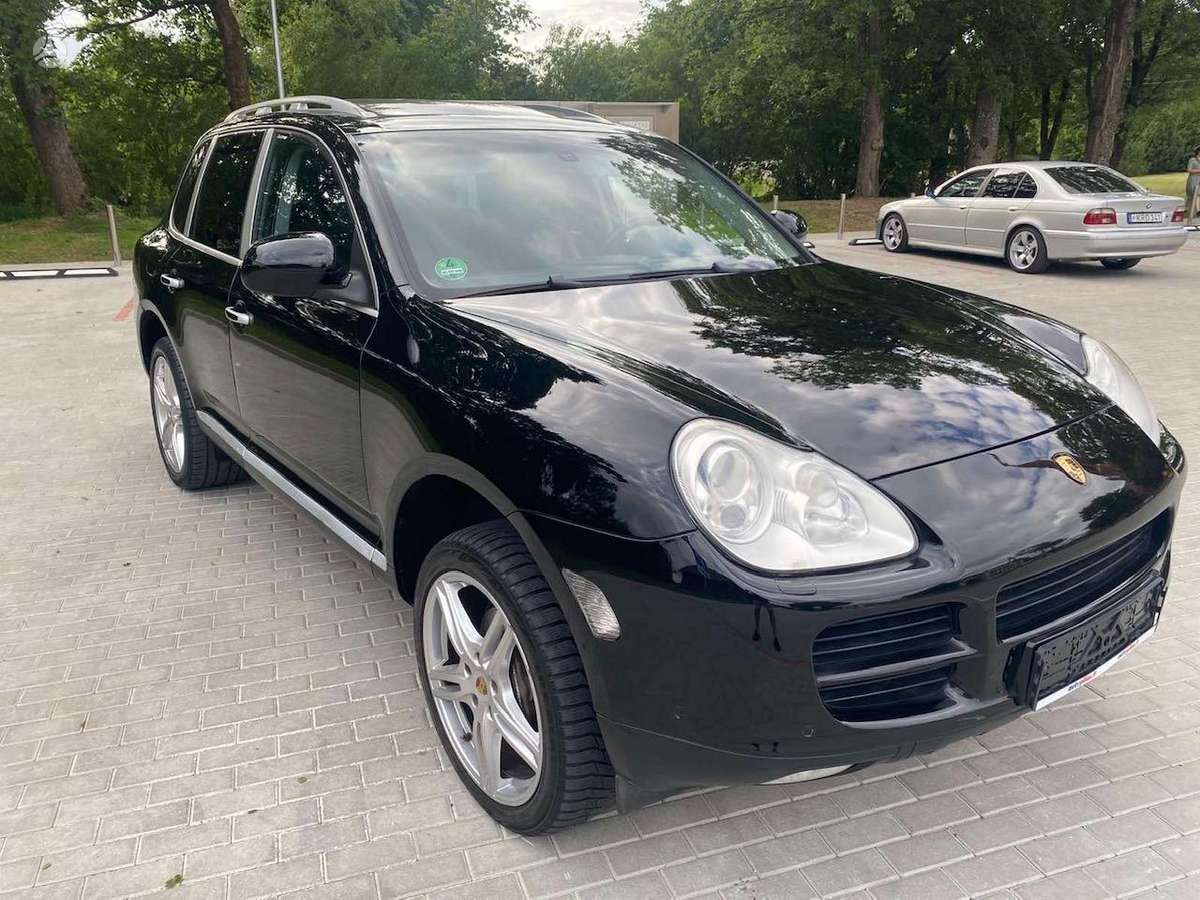 Porsche Cayenne 2004 — photo 8
