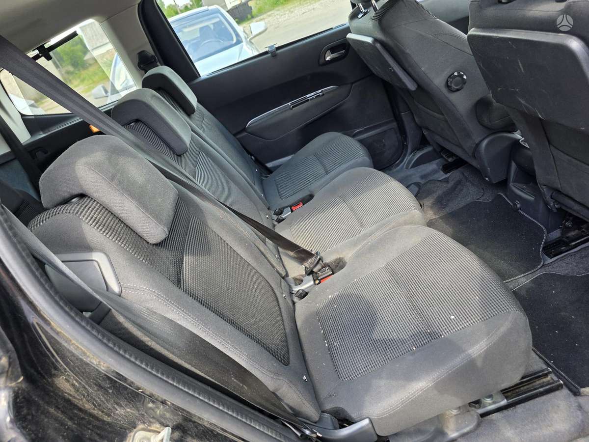 Peugeot 5008 2014 — photo 12