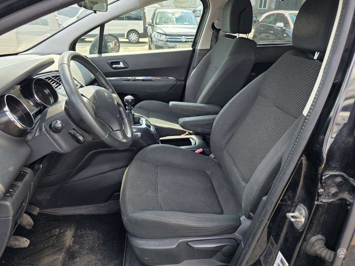 Peugeot 5008 2014 — photo 13