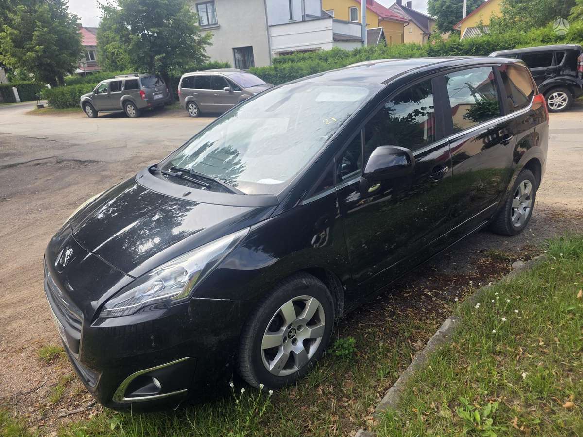 Peugeot 5008 2014 — photo 19