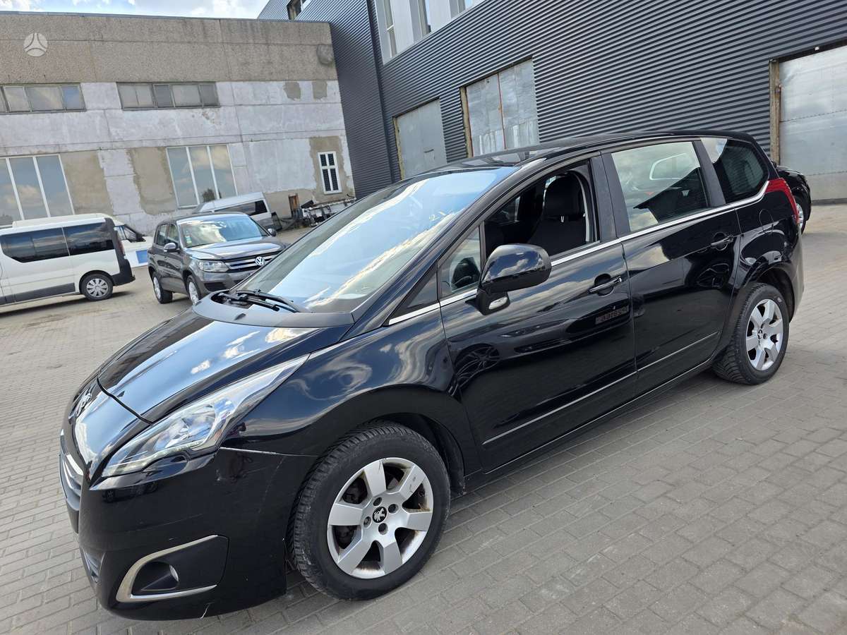 Peugeot 5008 2014 — engine 1560 cm³, 114 HP (84kW)