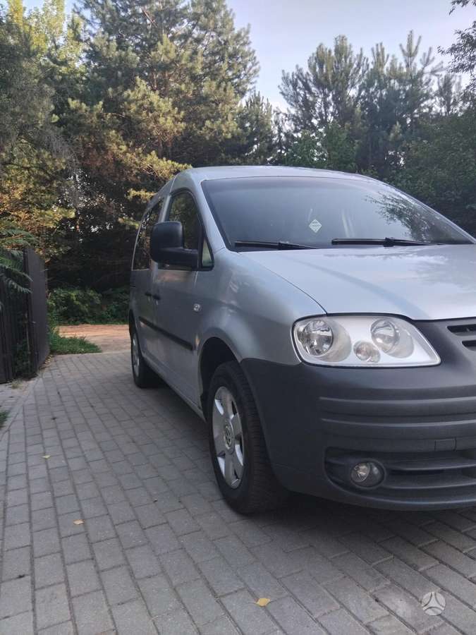 Volkswagen Caddy 2006 — engine 1900 cm³, 105 HP (77kW)