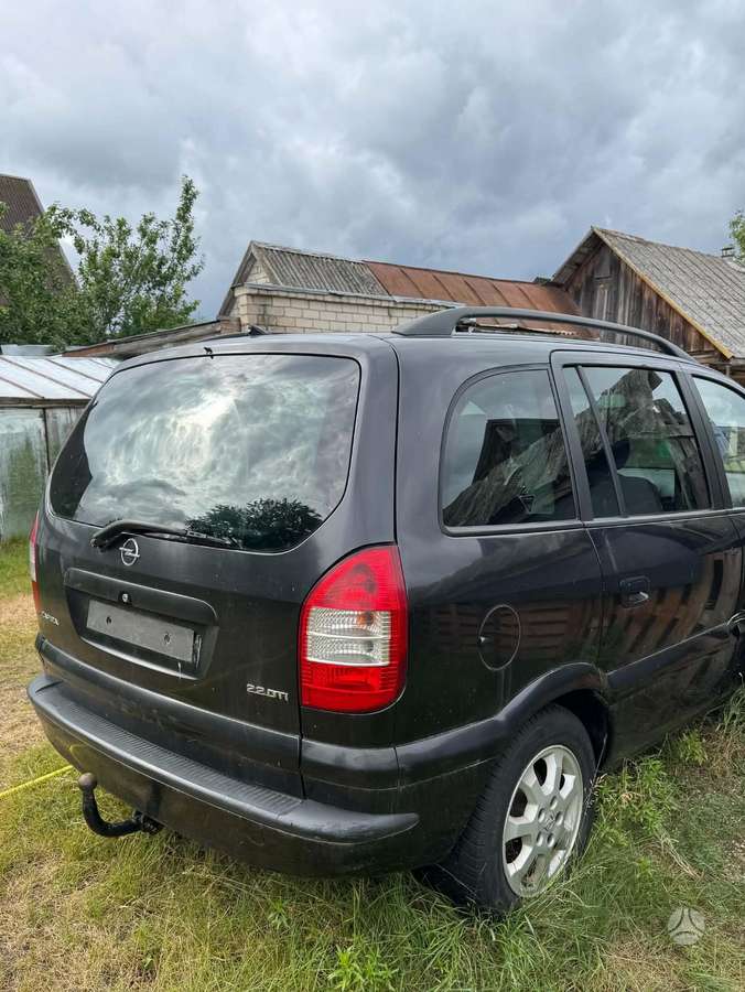 Opel Zafira 2005 — двигун 2171 cm³, 125 HP (92kW)