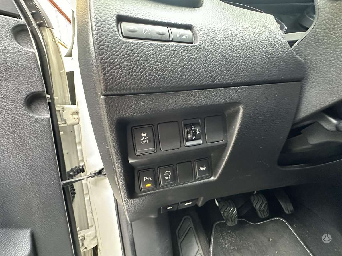 Nissan Qashqai 2015 — photo 10