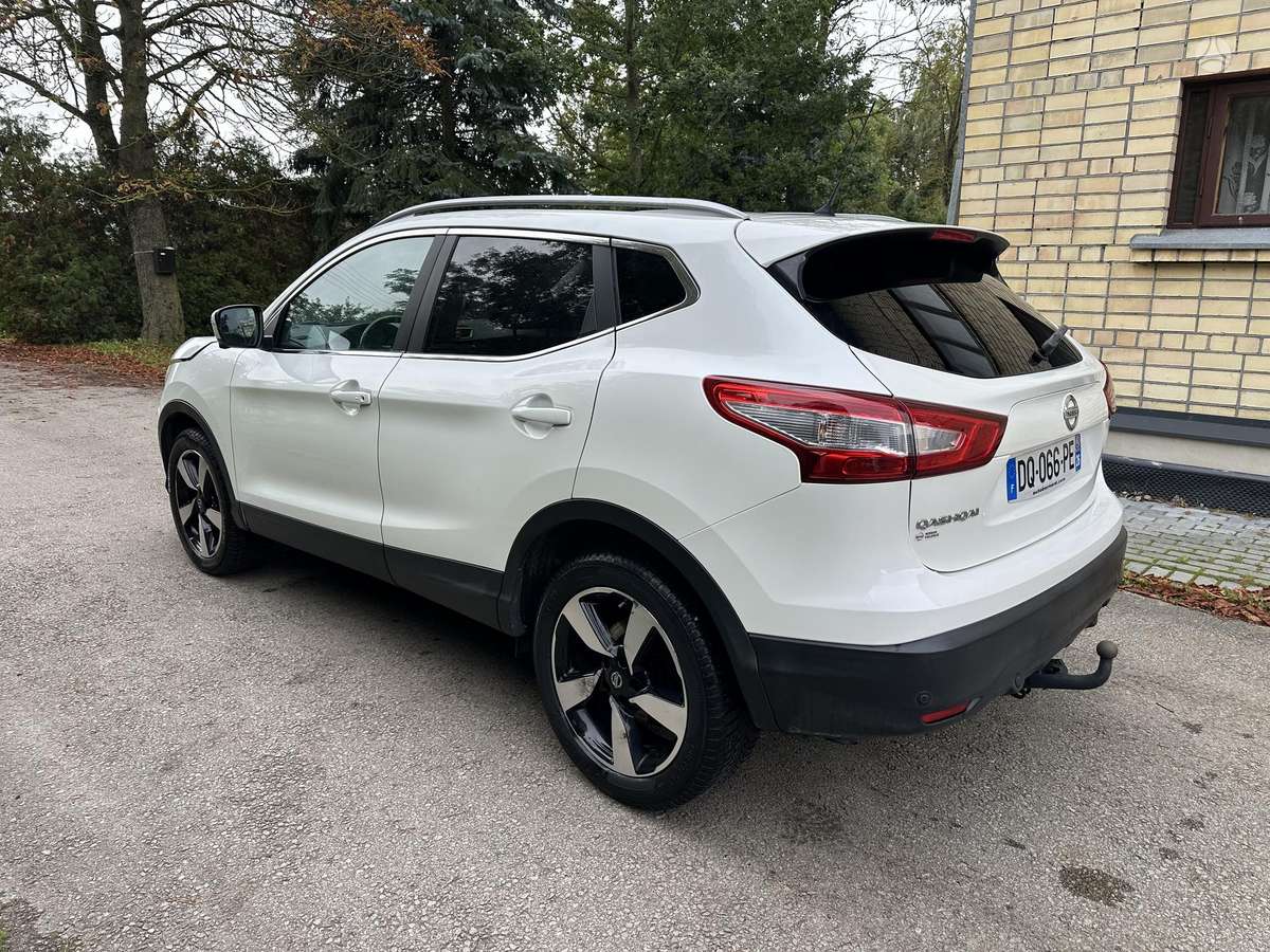 Nissan Qashqai 2015 — photo 8