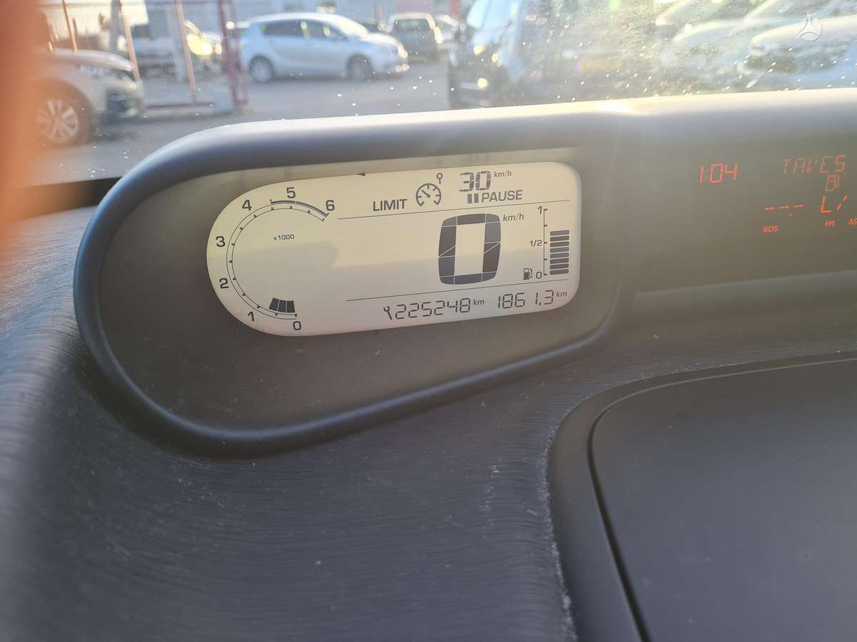 Citroen C3 2010 — photo 15