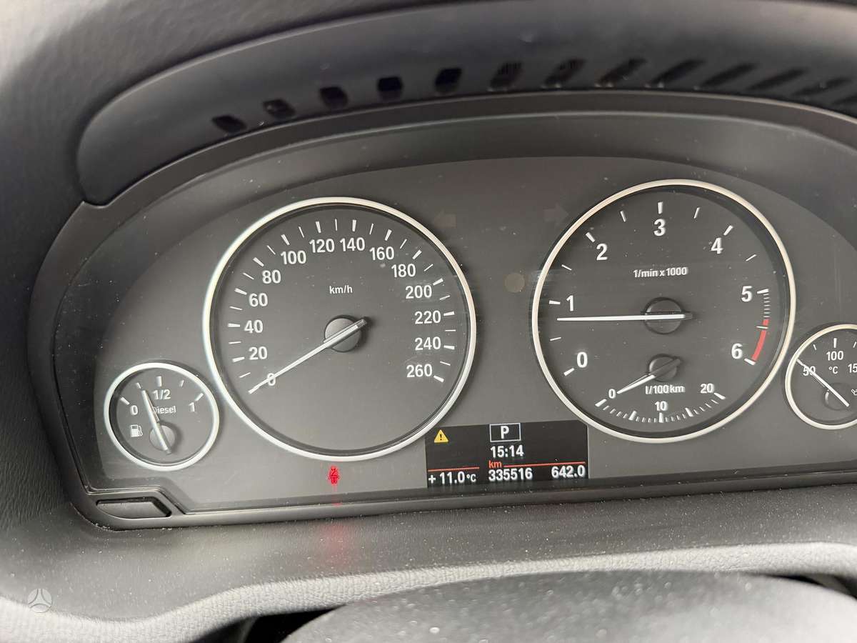 BMW X3 2012 — photo 12