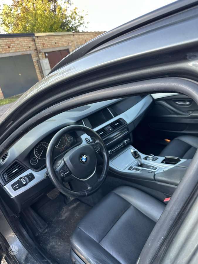 BMW 530 2015 — фото 13