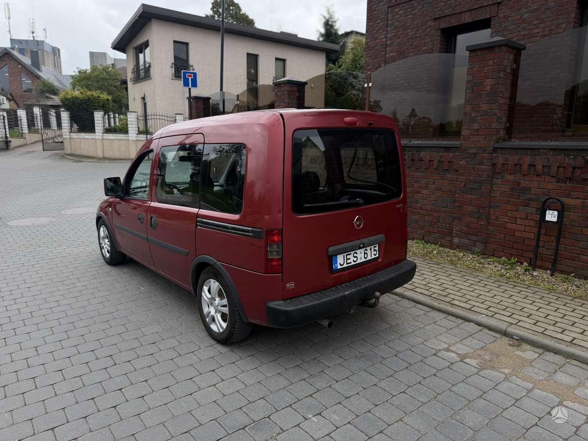 Opel Combo 2006 — двигун 1248 cm³, 75 HP (55kW)