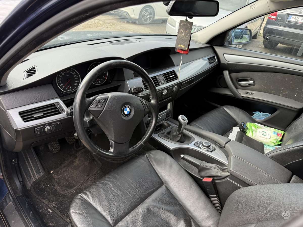 BMW 525 2009 — photo 6
