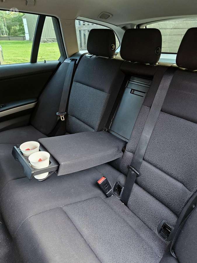 BMW 320 2008 — photo 10