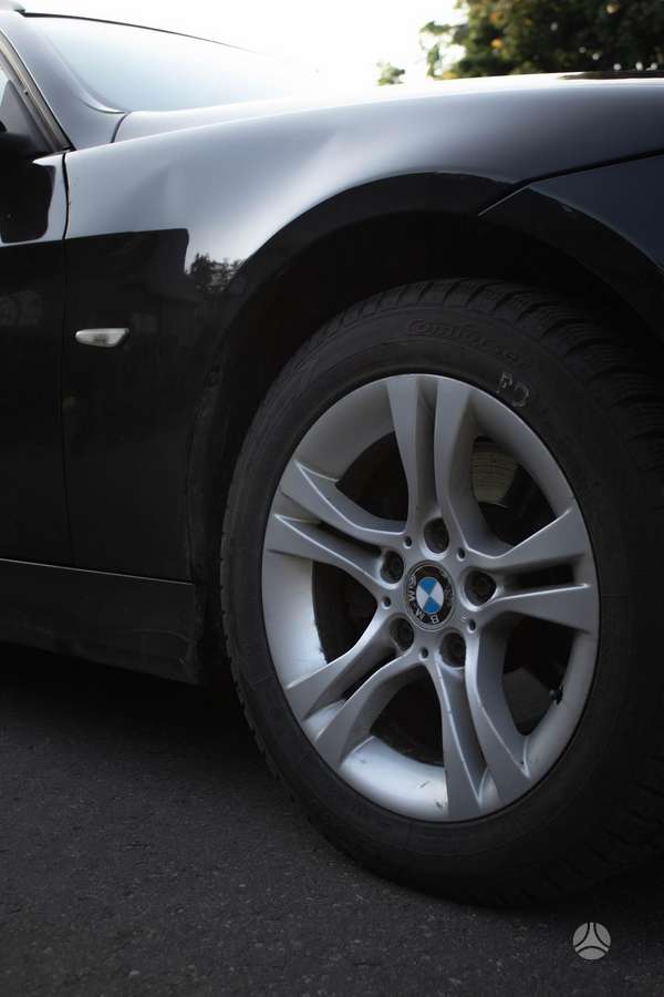 BMW 320 2008 — photo 8
