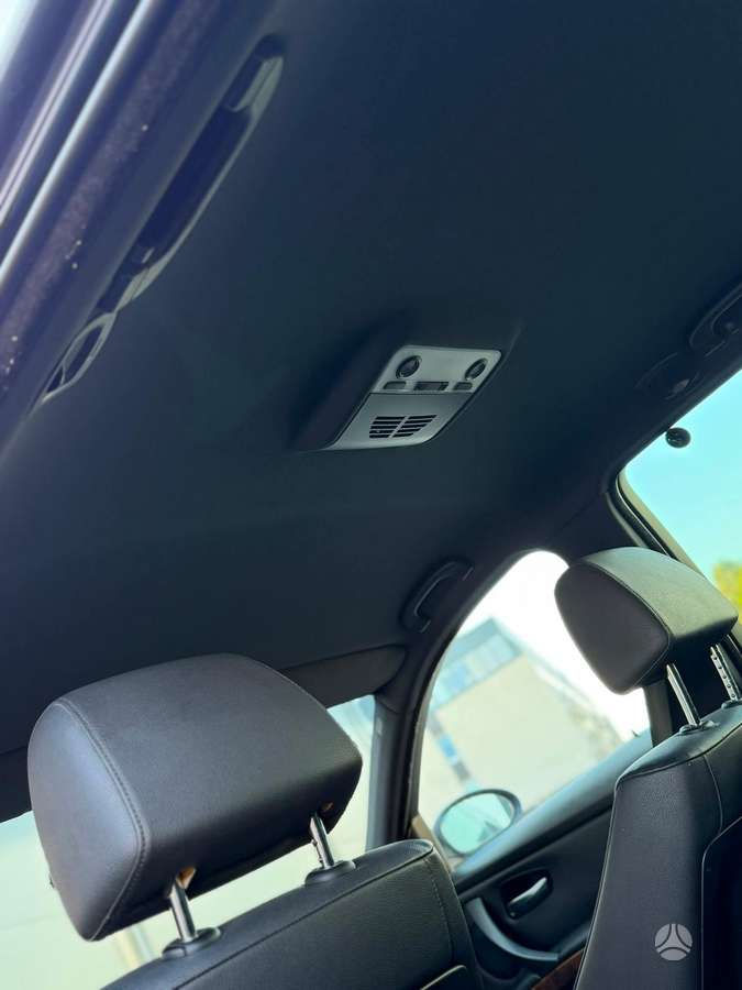 BMW 320 2006 — photo 17