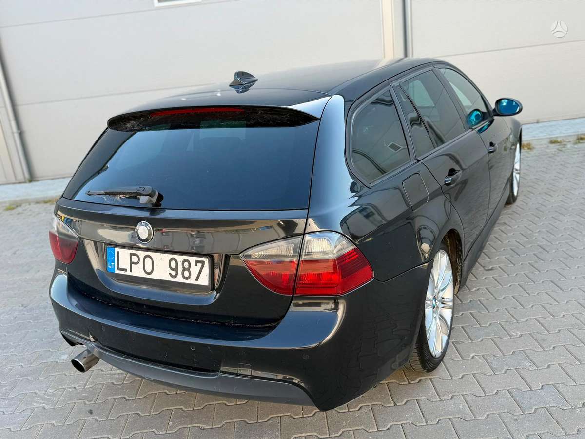BMW 320 2006 — photo 8