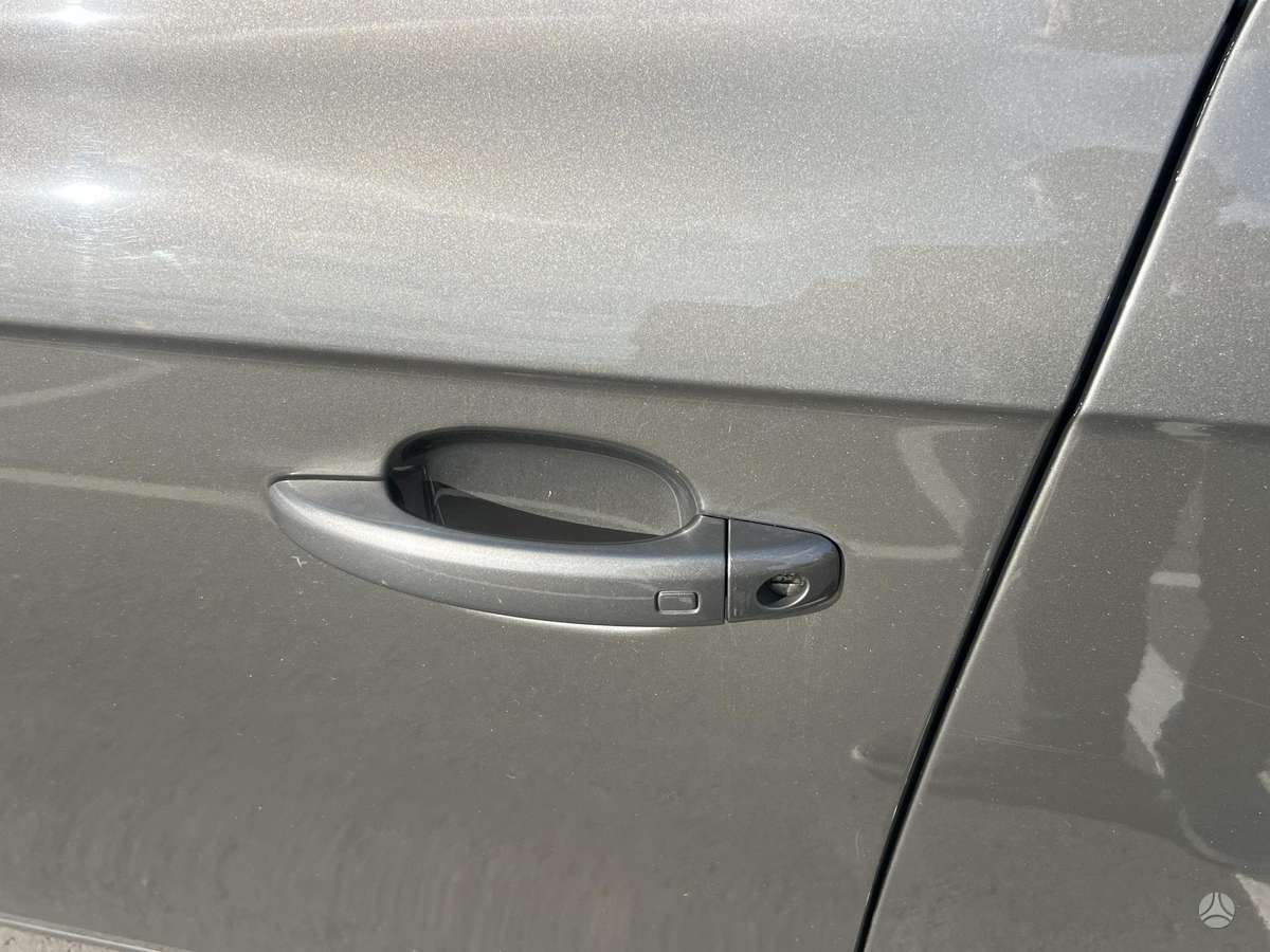Audi A4 2013 — photo 20