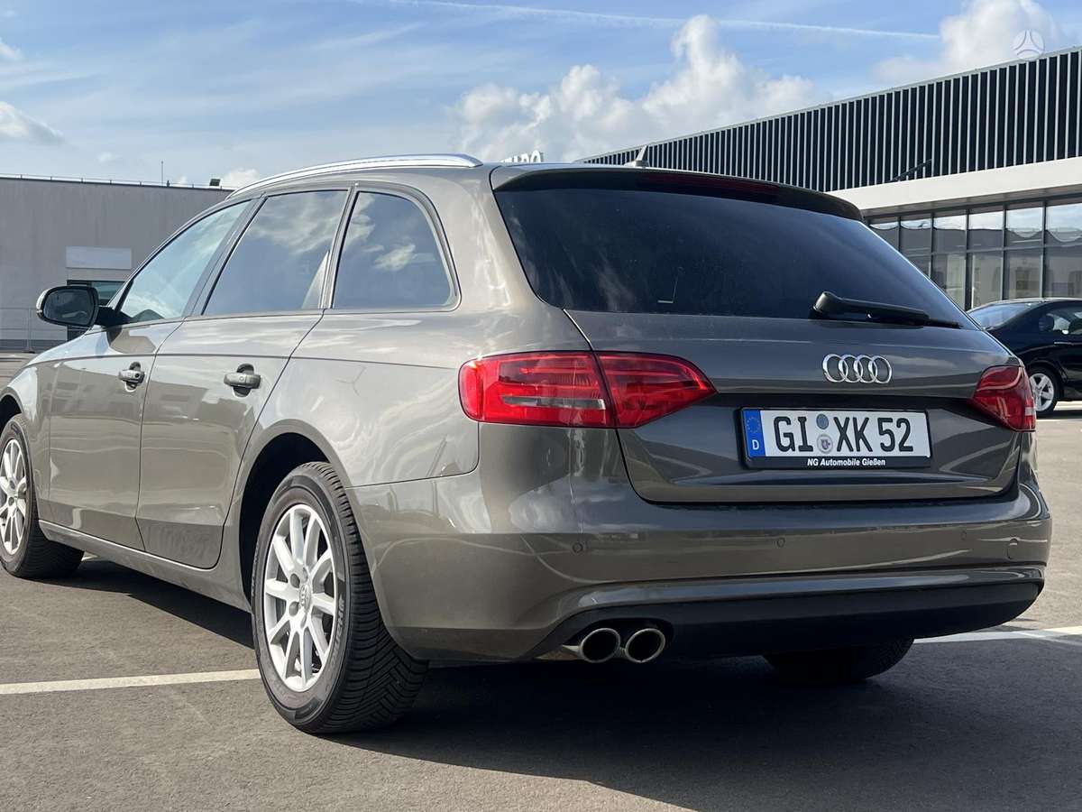 Audi A4 2013 — photo 7